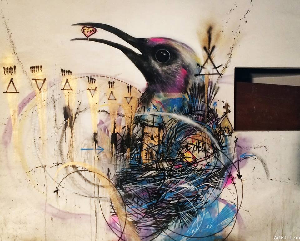 Arte de L7m em Covilhã - Foto: reprodução/ Fanpage L7m