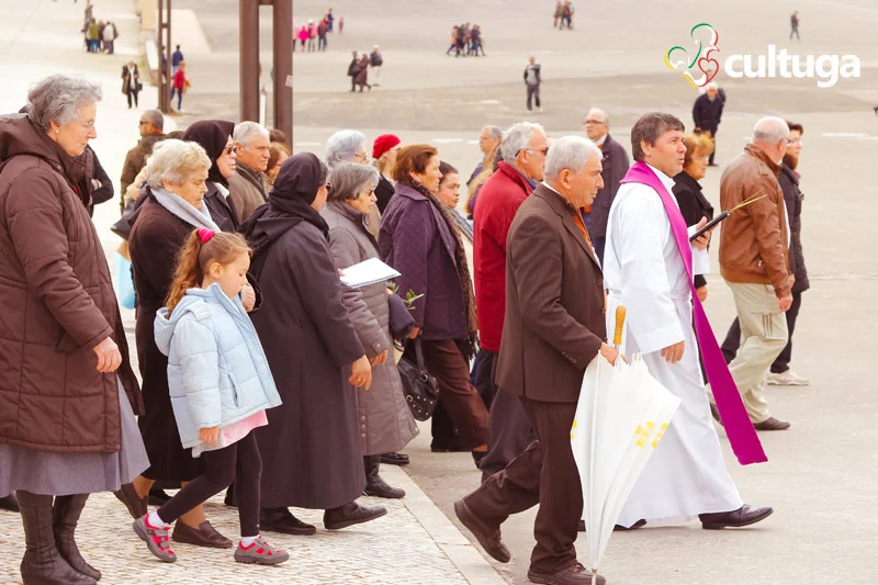 Missa no Santuário de Fátima: domingo de Ramos em Portugal