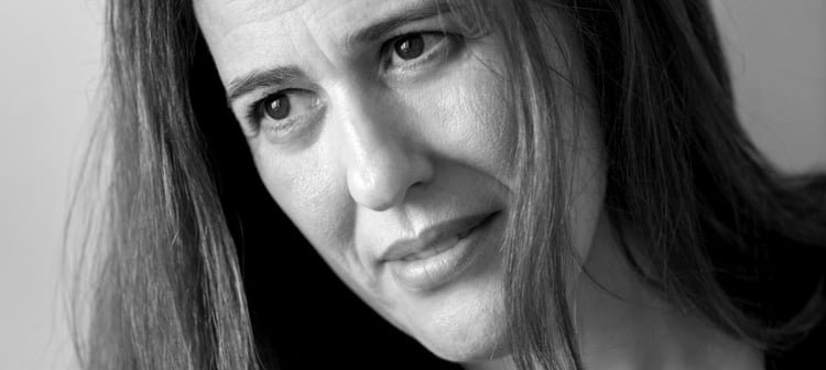 Fadista Aldina Duarte se apresenta gratuitamente em São Paulo