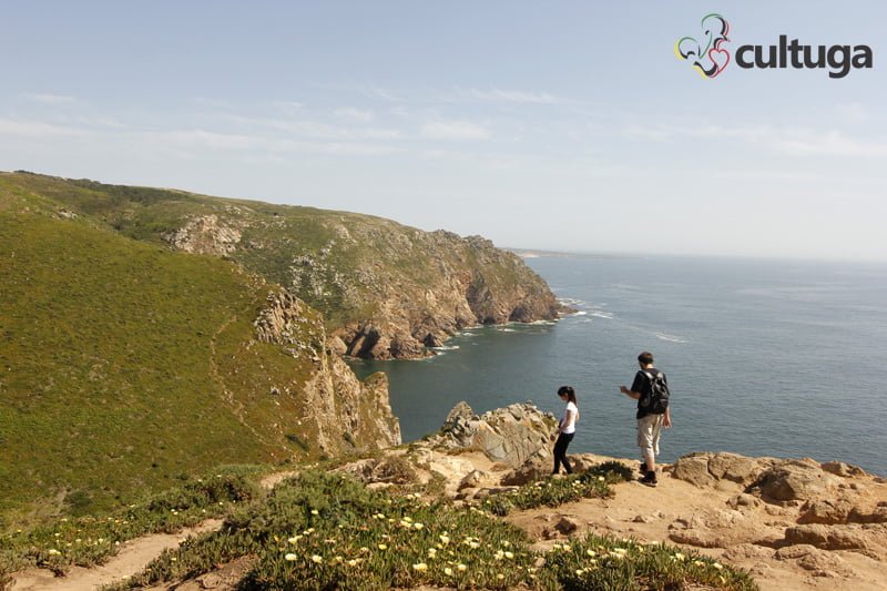 Primavera em Portugal: Cabo da Roca durante o mês de maio