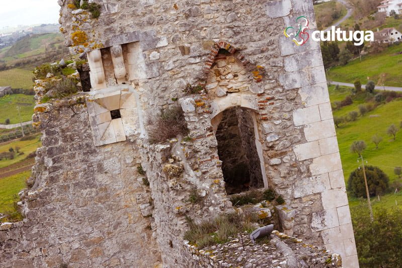Castelo de Porto de Mós