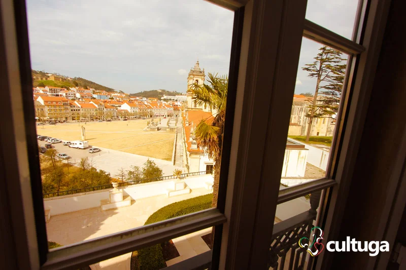solar_da_cerca_do_mosteiro_hotel_em_alcobaca_mosteiro_de_alcobaca_12