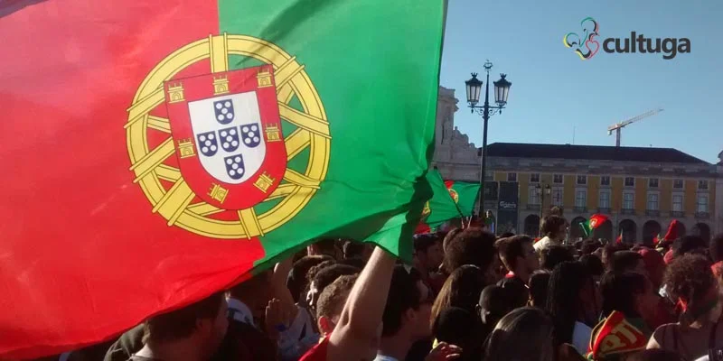 bandeira-portugal-pracadocomercio-cultuga
