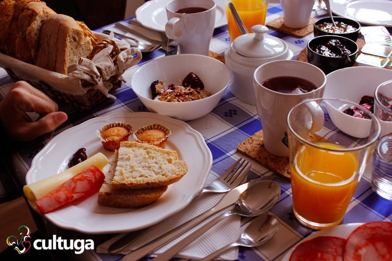 Pensão Destino: hotel em uma estação de trem de Portugal