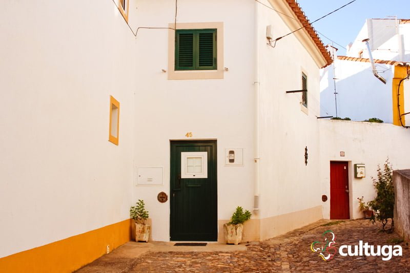 Castelo de Vide: ruas da Sintra do Alentejo - Portugal