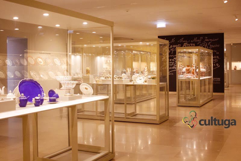 Porcelana portuguesa no Museu Vista Alegre - Portugal