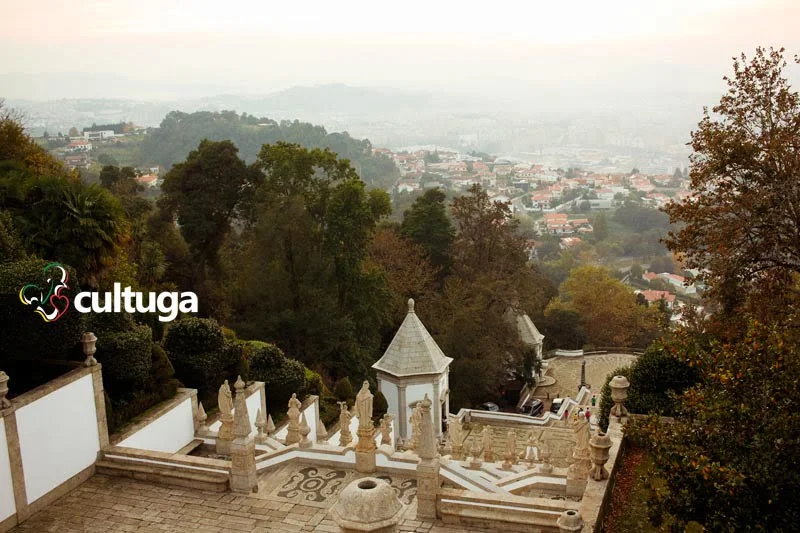 Miradouro do Santuário do Bom Jesus do Monte, em Braga - Portugal