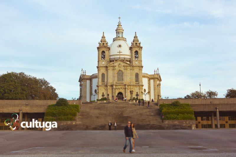 Santuário de Nossa Senhora do Sameiro, em Braga - Portugal