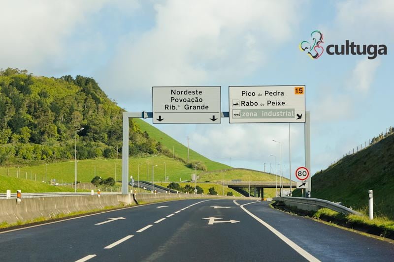 Estradas da Ilha de São Miguel, nos Açores - Portugal