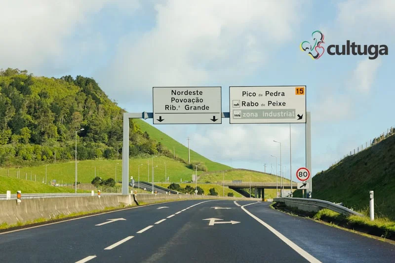 Estradas da Ilha de São Miguel, nos Açores - Portugal