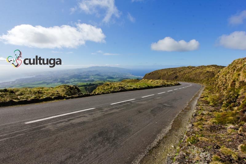 Estradas da Ilha de São Miguel, nos Açores - Portugal