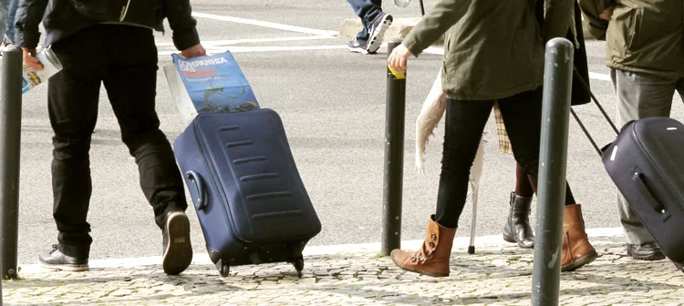 Malas e bagagens: veja onde tem guarda volumes em Lisboa Onde guardar malas em Lisboa
