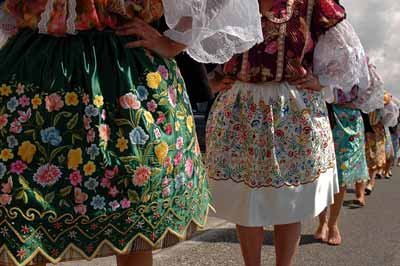 Mulheres sete saias de Nazaré Portugal Mulheres sete saias de Nazaré Portugal