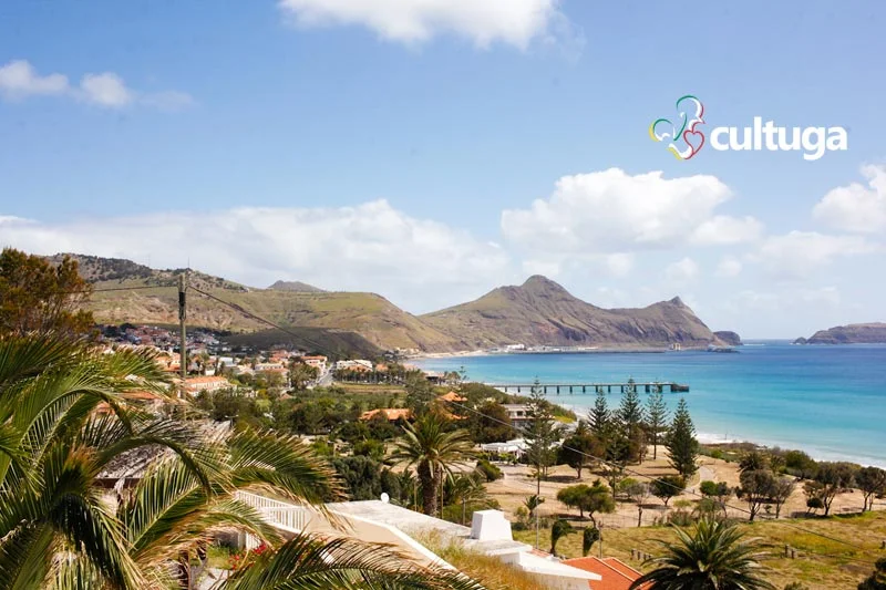 Praia na Ilha do Porto Santo, Madeira