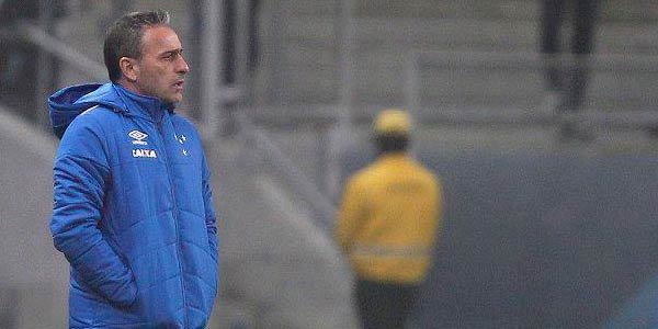 Técnicos portugueses no Brasil: Paulo Bento Facebook Cruzeiro Técnicos portugueses no Brasil: Paulo Bento Facebook Cruzeiro