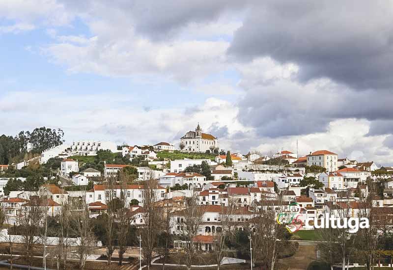 Constância Portugal: vila Poema