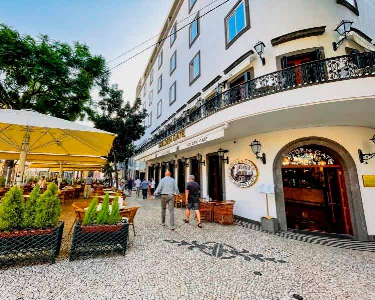 Avenida Arriaga Funchal Madeira