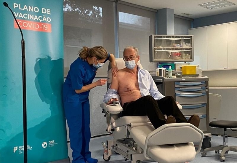 Primeira vacina covid portugal Primeira vacina covid portugal