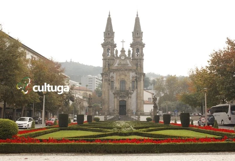 Largo República do Brasil Guimarães