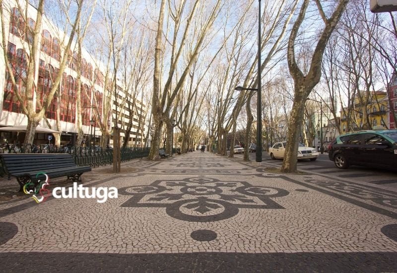 Pontos turísticos de Lisboa: avenida liberdade