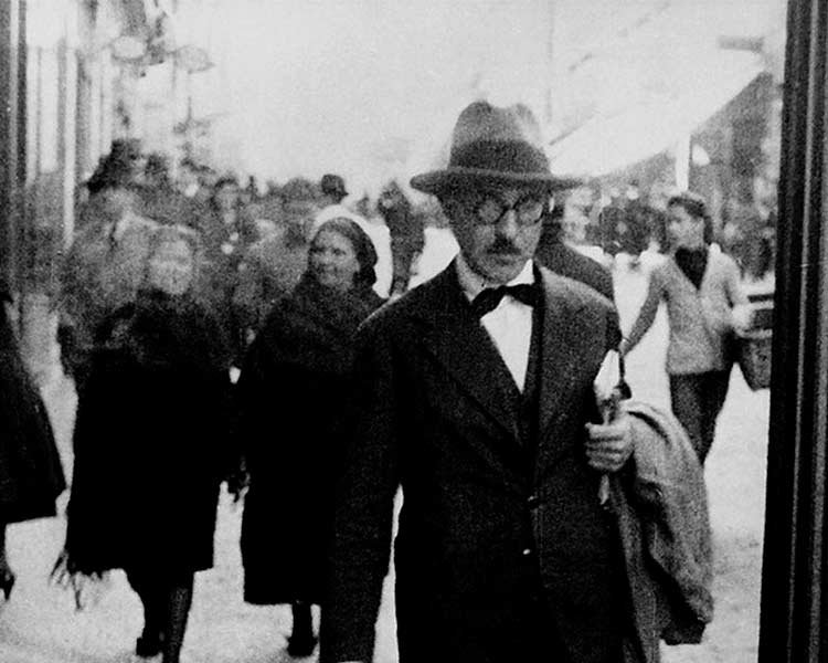 Fernando pessoa lisboa roteiro