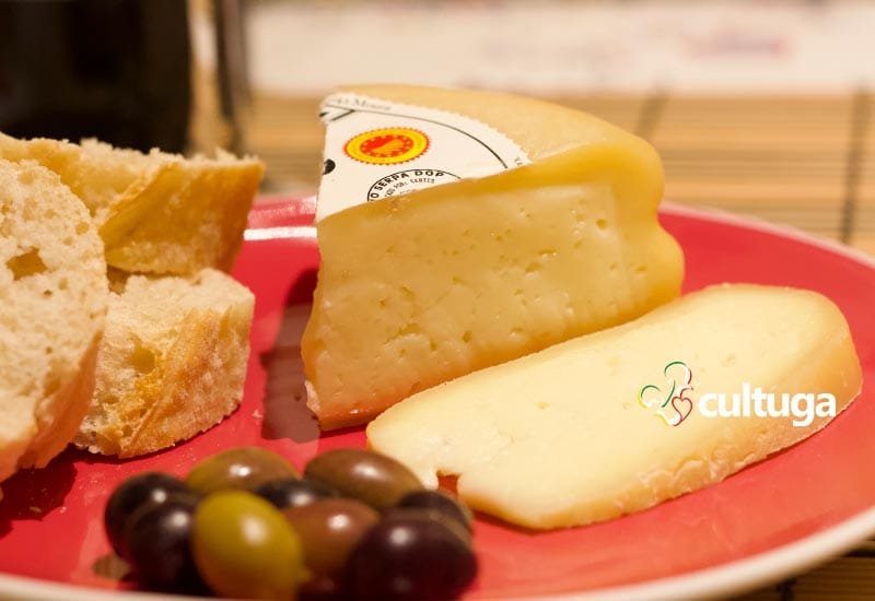 queijos portugueses: serpa