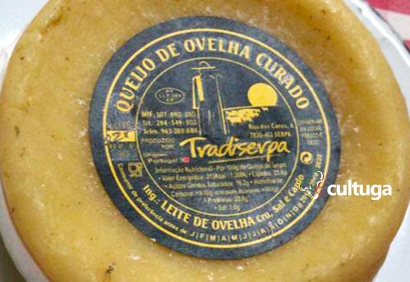 queijos portugueses: serpa